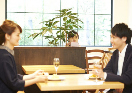 浮気の証拠は慰謝料請求や離婚の話し合いに必要!証拠として有効なものを知っておこう